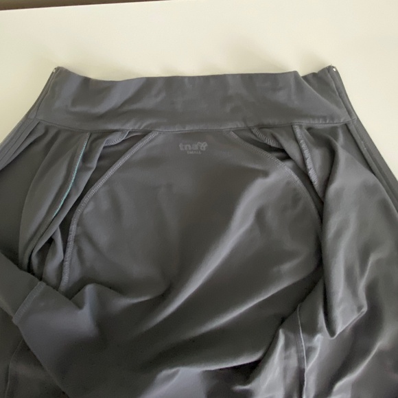 TNA Aritzia Jacket - Picture 8 of 9